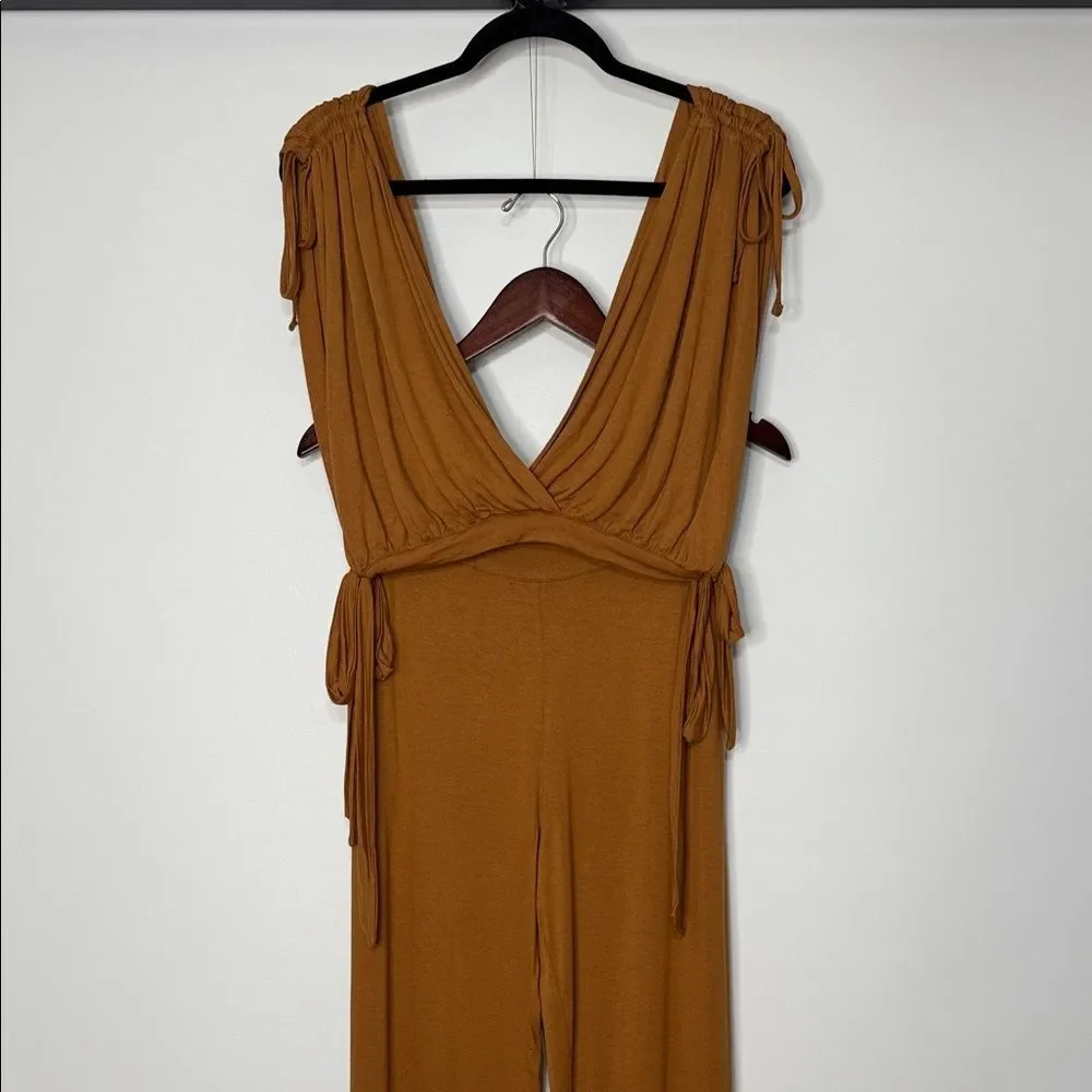 NASTY GAL Collection Matching Set Size 2 - Picture 2 of 11